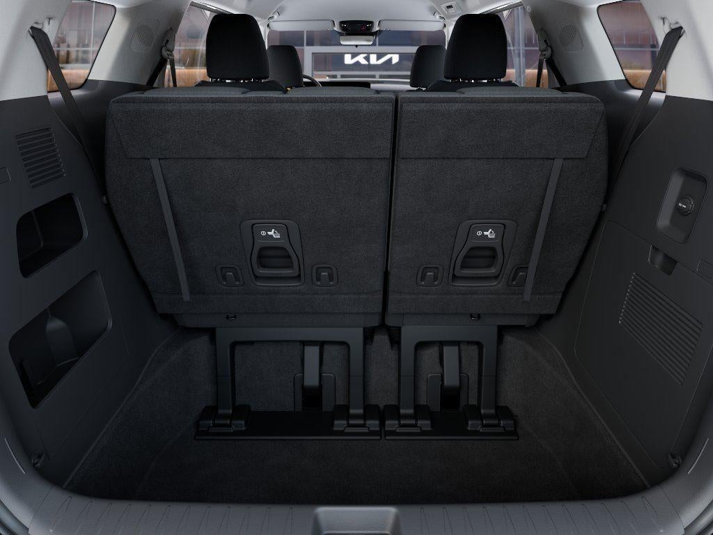 2026 Kia CARNIVAL Base