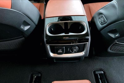 2024 Kia CARNIVAL SX