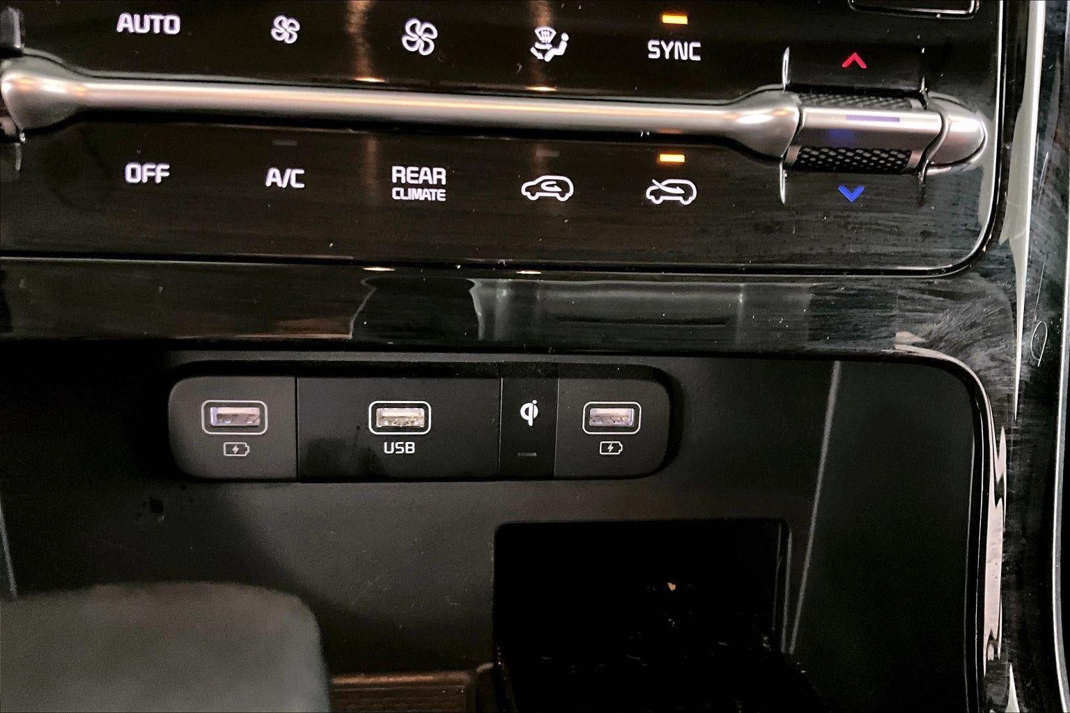 2024 Kia CARNIVAL SX