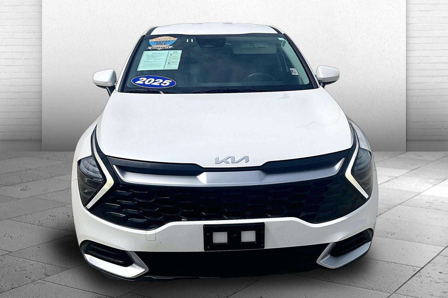 Used 2025 Kia Sportage LX with VIN KNDPU3DF0S7388747 for sale in Kansas City