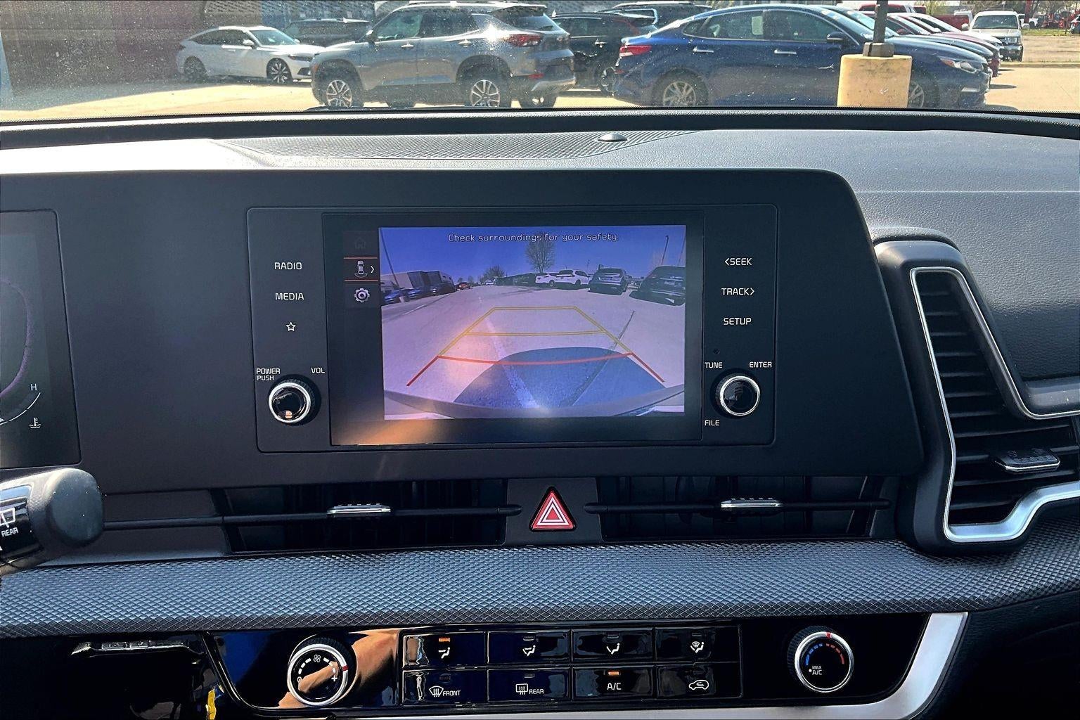 2024 Kia Sportage LX