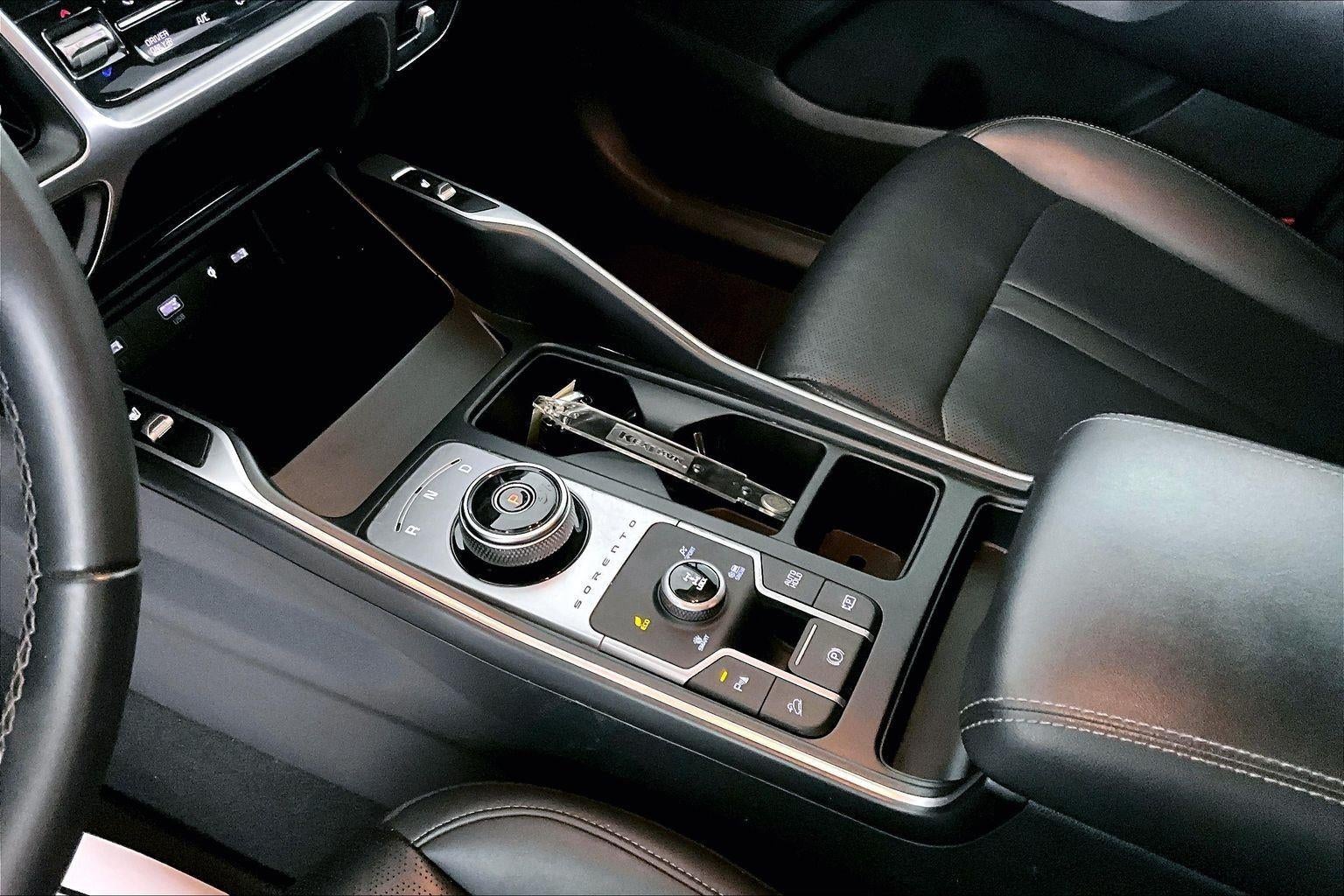 2023 Kia Sorento Hybrid EX