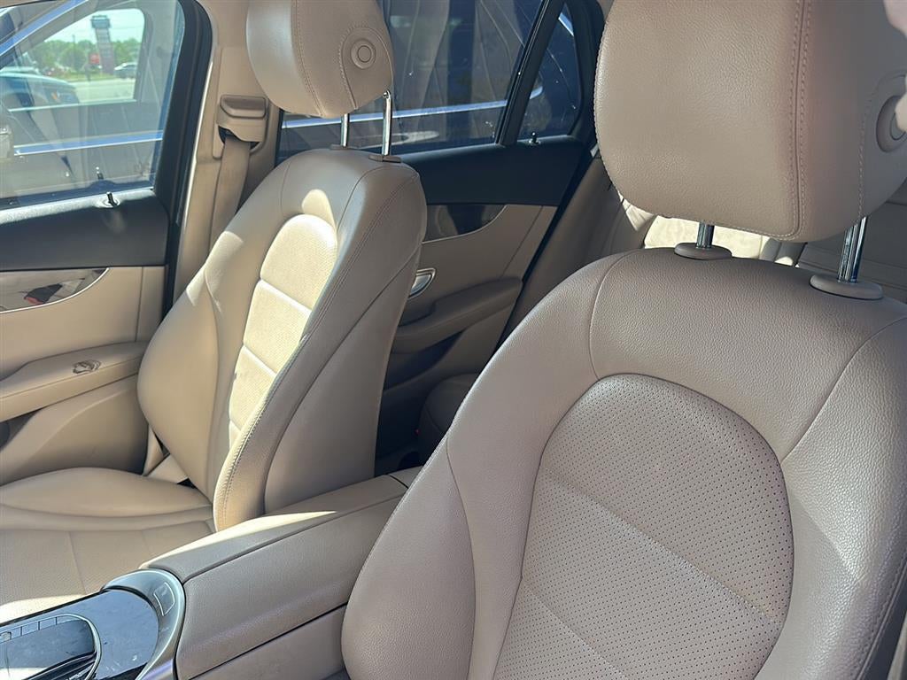 Used 2020 Mercedes-Benz GLC GLC300 with VIN WDC0G8DB1LF736687 for sale in Kansas City